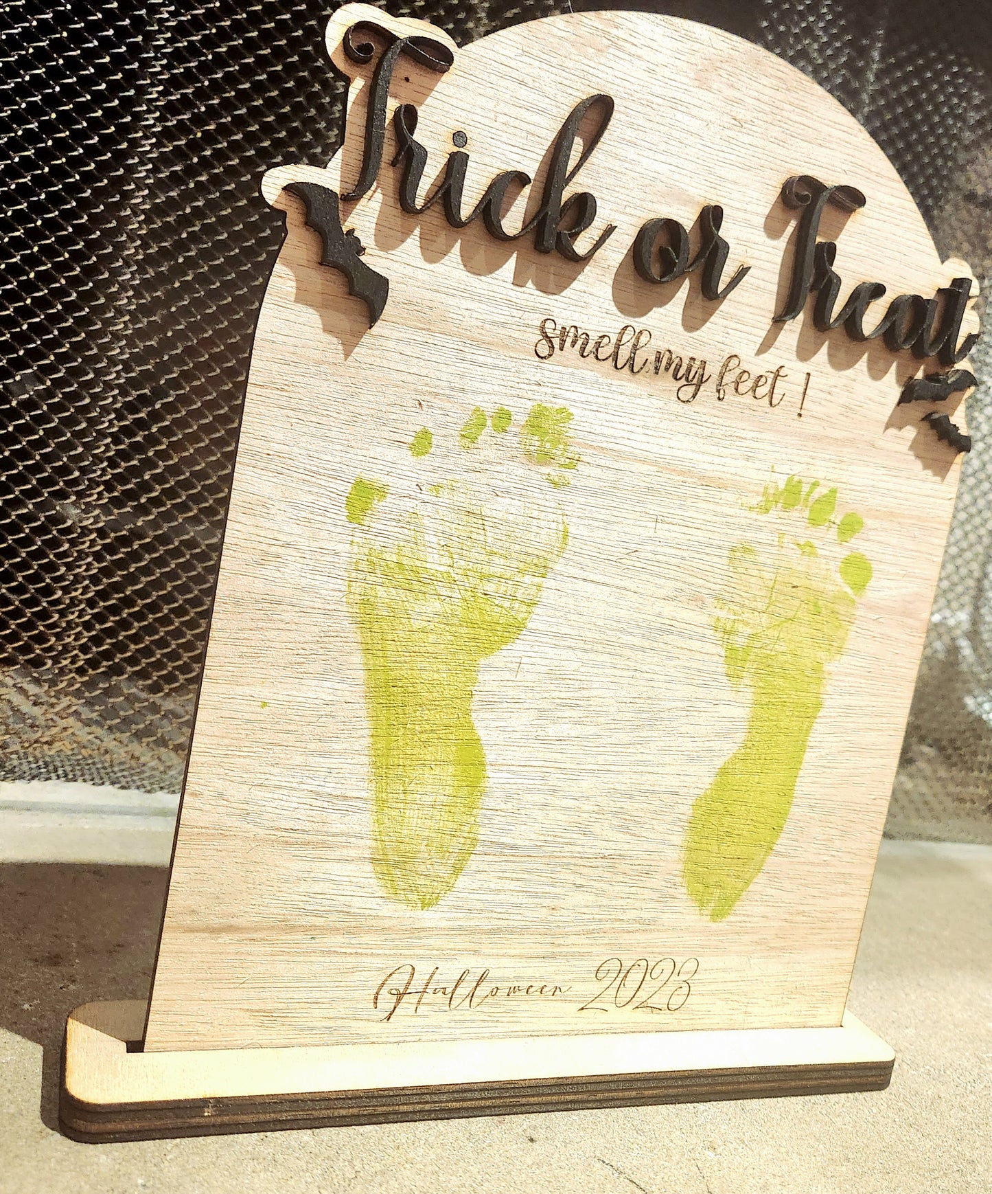 Spooky 'Trick or Treat Smell My Feet' Luan Wood DIY Kit for Kids - Halloween Crafting Fun|Baby Footprint Art