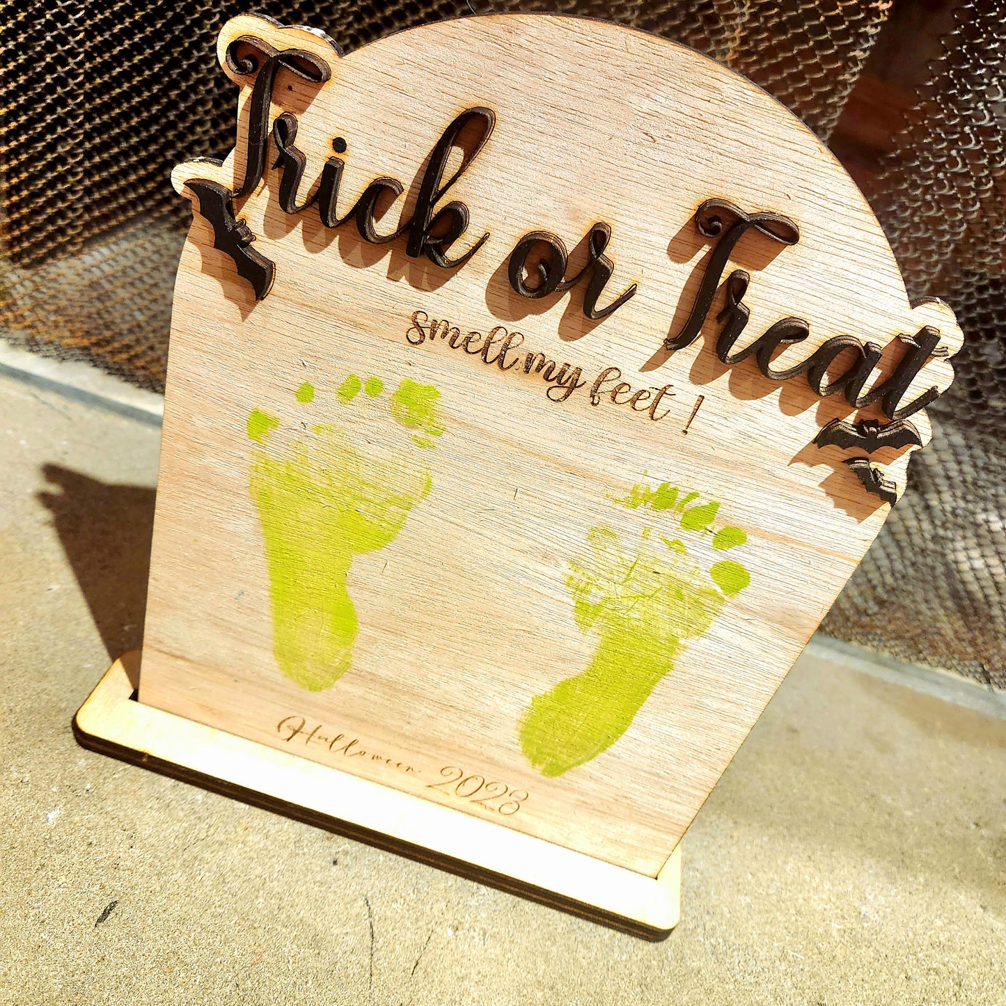 Spooky 'Trick or Treat Smell My Feet' Luan Wood DIY Kit for Kids - Halloween Crafting Fun|Baby Footprint Art